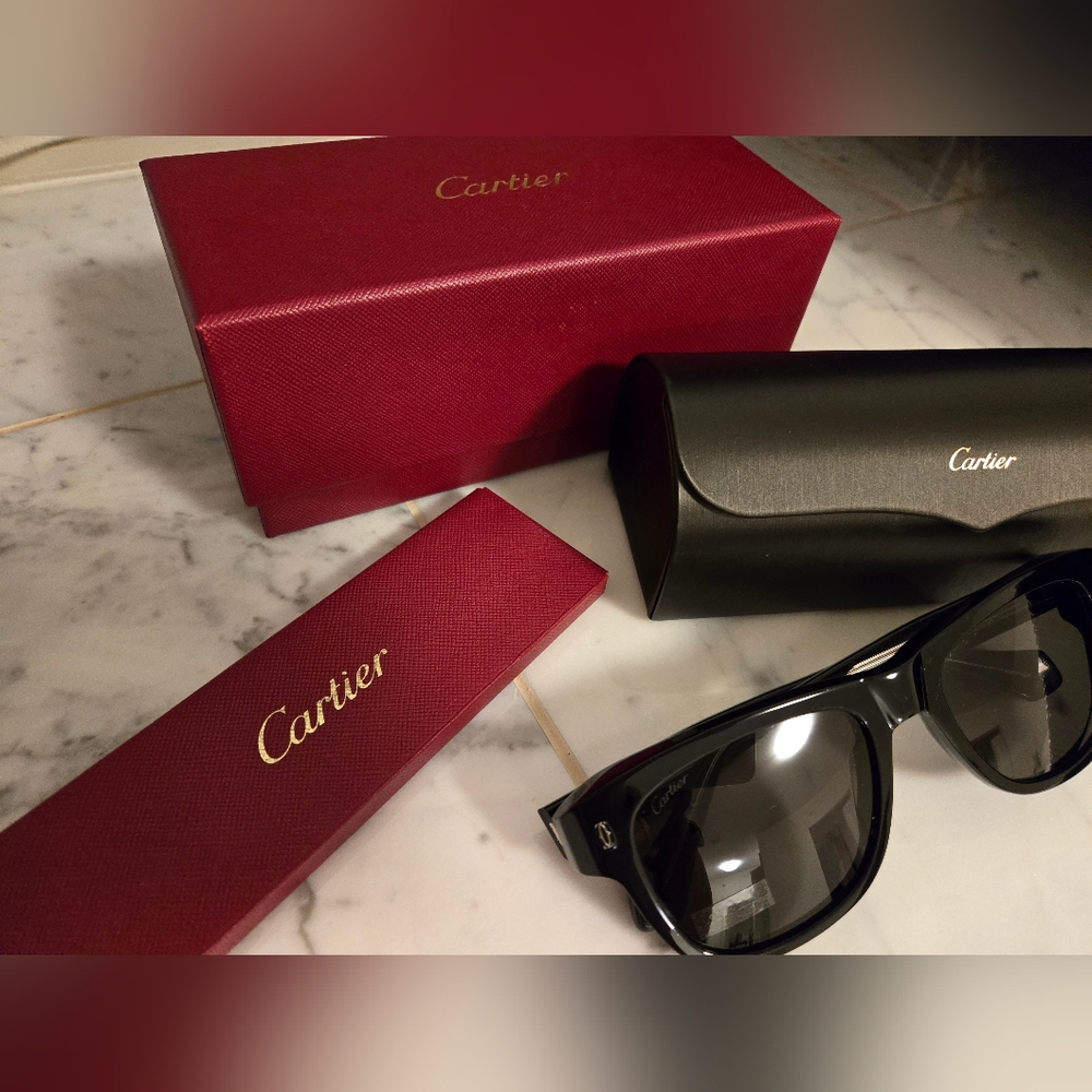 New authentic SIGNATURE C DE CARTIER SUNGLASSES model ct022s in black